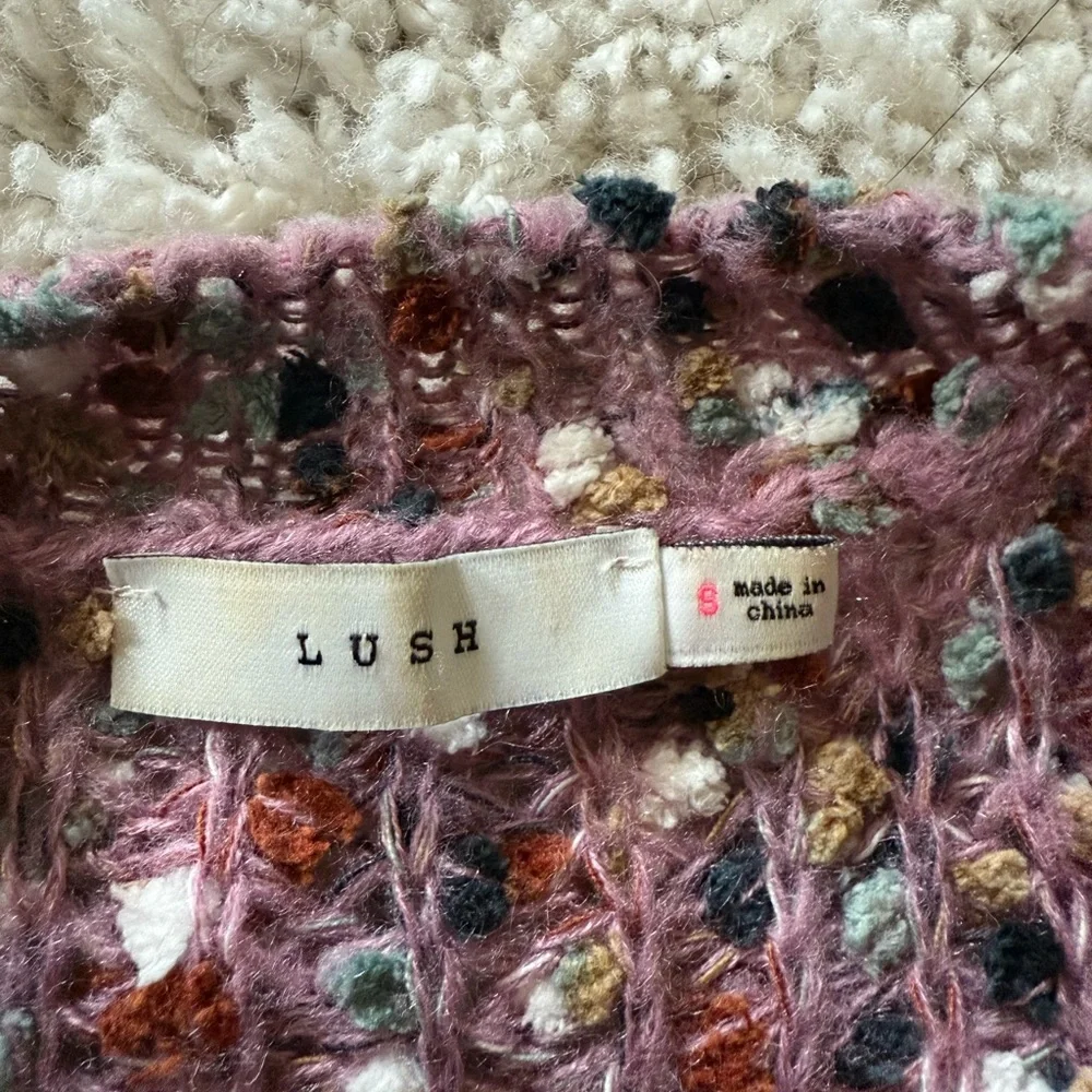 Pink and Red Crew Neck Sweater with Textured Knit - Picture 6 of 6